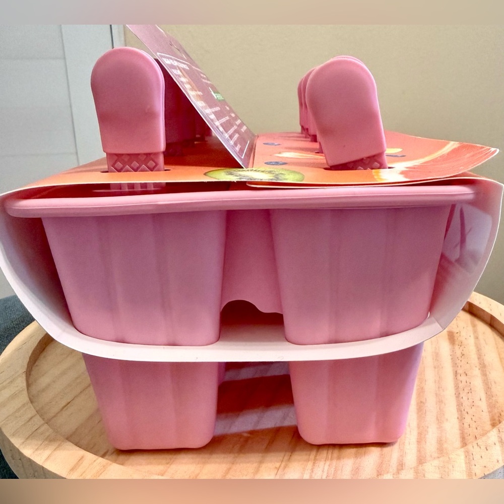 Gourmet, Reusable Silicone Ice Pop Mold, NWT makes 10 popsicles at once. - Picture 4 of 5